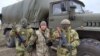 Украина - Запорожје - Андреј Родионов (во средината) со наводните српски доброволци „Дунав“ и „Сава“, 13 јануари 2023 година