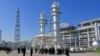 Türkmenistandaky bir gaz önümçilik desgasy. Illýustrasiýa. Arhiwden alyndy.