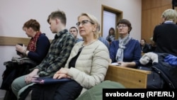 Прадстаўнікі амбасады Францыі (у першым шэрагу). 15 лістапада 2017 году