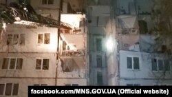 Жылы дом у Харкаве, куды пацэліла расейская ракета