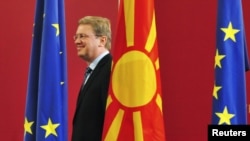Komisionari i BE-së, Shtefan Fyle, në Maqedoni.