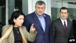 სალომე ზურაბიშვილი, ლევან გაჩეჩილაძე და ირაკლი ალასანია