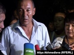 Отец погибшего пограничника Куатбек Мукаш. Ушарал, 26 июля 2012 года.
