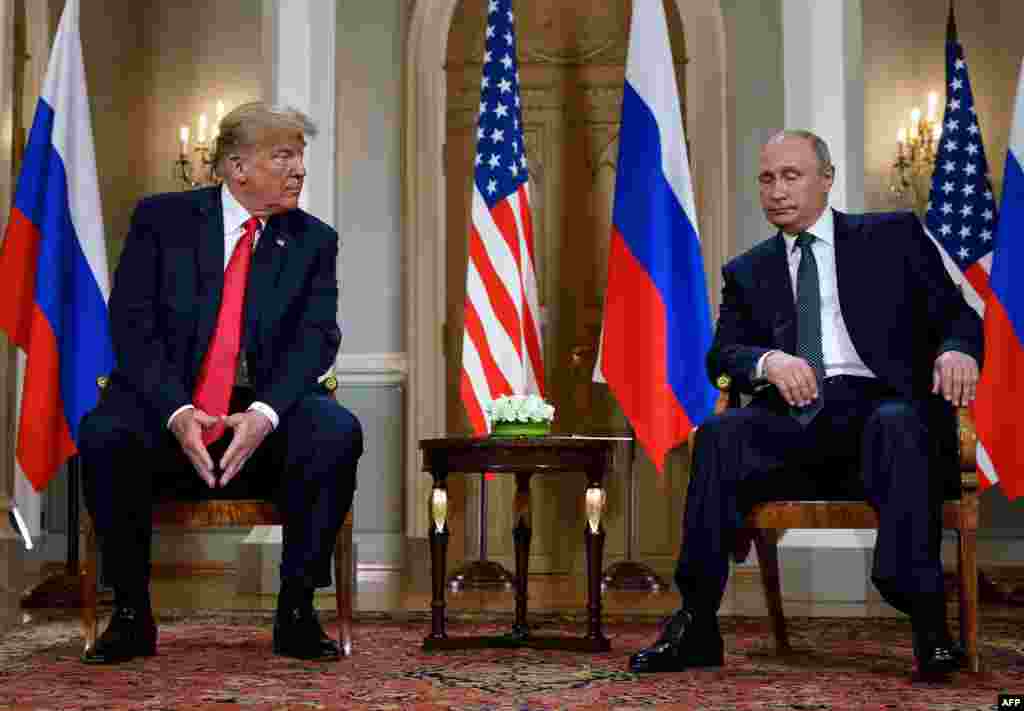Трамп і Пуцін перад сустрэчай у Гэльсынкі 16 ліпеня 2018 году.
