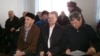 Мәхкәмә залында. Алда, сулдан уңга: Гамил Камалетдинов, Рәфис Кашапов, Зиннур Әһлиуллин. Чаллы, 21 март 2012