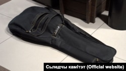 Чахол, дзе знаходзілася сякера