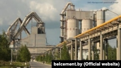 Беларускі цэмэнтны завод у Касьцюковічах. Архіўнае фота