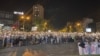 НОВИ САД, СРБИЈА – Антивладин протест во чест на жртвите од уривањето на настрешницата на железничката станица