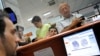 Премиерот најави крај на ерата на шетање од шалтер до шалтер 