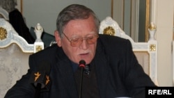 Ватан Абдураҳмонов.