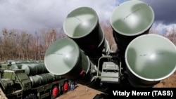 Зенітно-ракетна система С-400 «Тріумф»