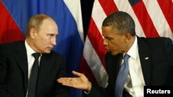 Путин ва Обама, акс аз бойгонӣ