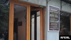 Председатель республиканского ЦИКа Белла Плиева, говорит, что инициатива экзаменовать кандидатов исходит от избирательной комиссии