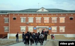 Новая школа № 170 в поселке Айтеке би Казалинского района. 18 октября 2014 года.
