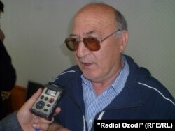 Рашид Ғанӣ Абдулло, коршиноси тоҷик