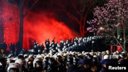 Падчас пратэсту ў Стамбуле 25 сакавіка 2025