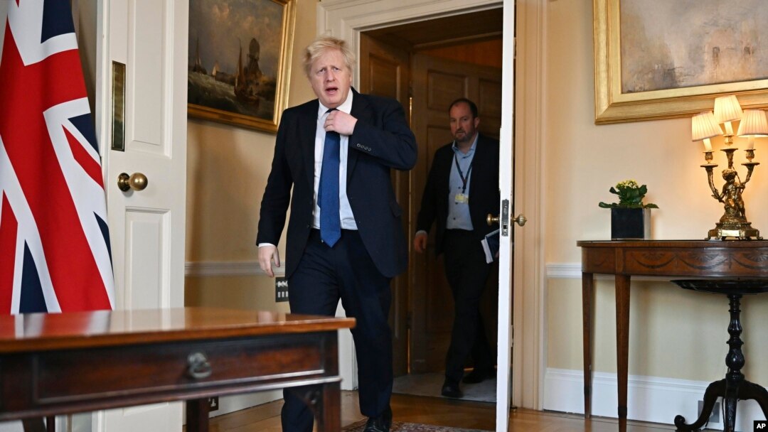 Boris Džonson se priprema za govor povodom ruske invazije na Ukrajinu, London, 24. februar 2022. 