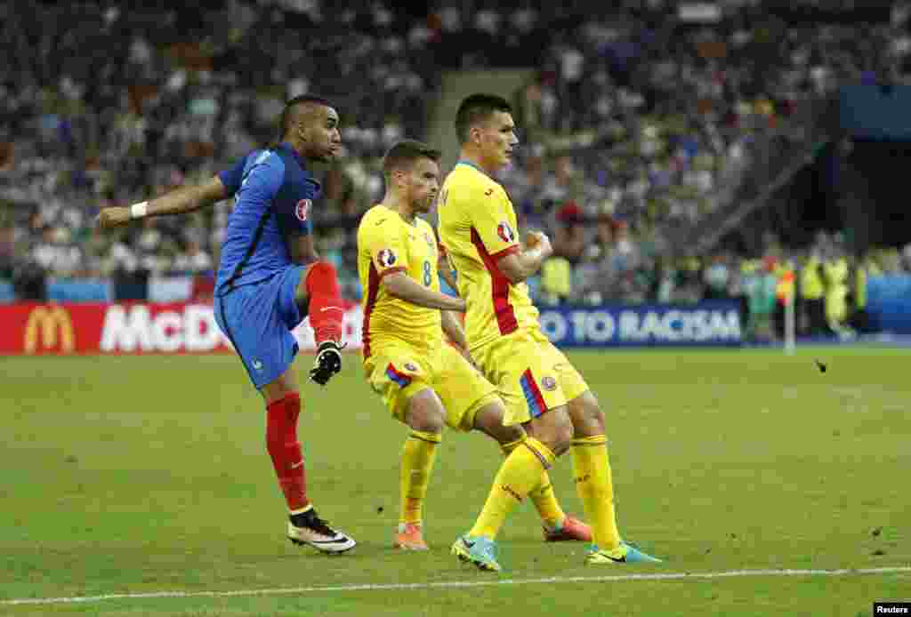 Dimitri Payet înscrie al doilea gol pentru Franța (REUTERS/John Sibley Livepic).