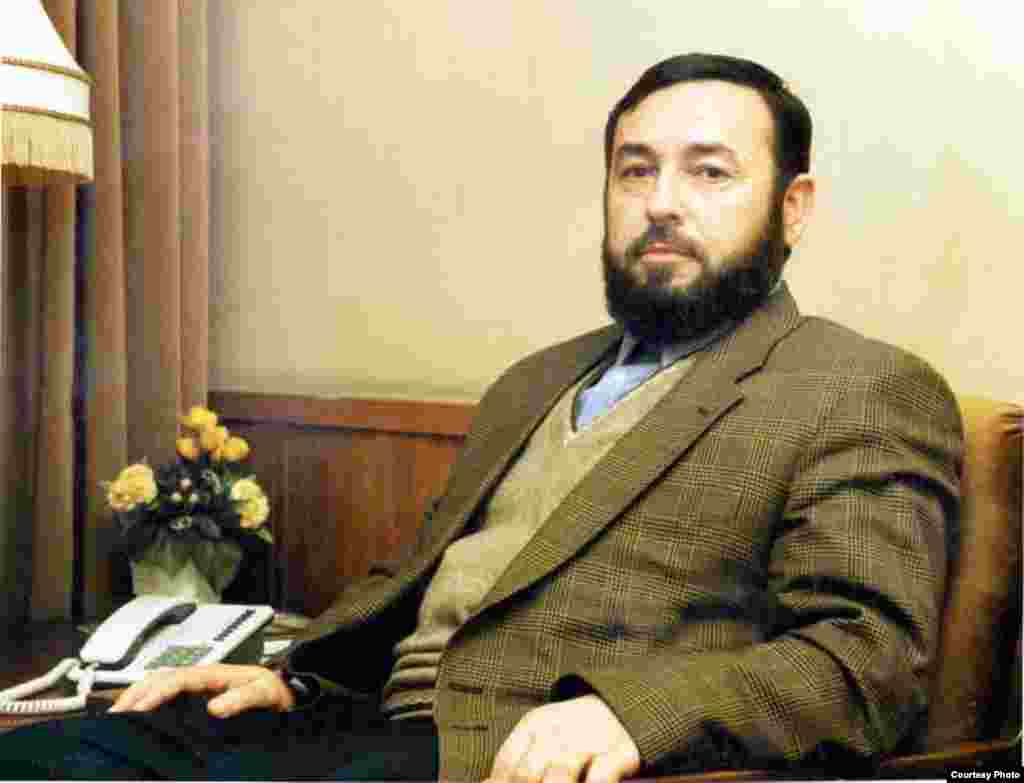 Муҳаммадшарифи Ҳимматзода, аз раҳбарони Иттиҳоди нирӯҳои мухолифин